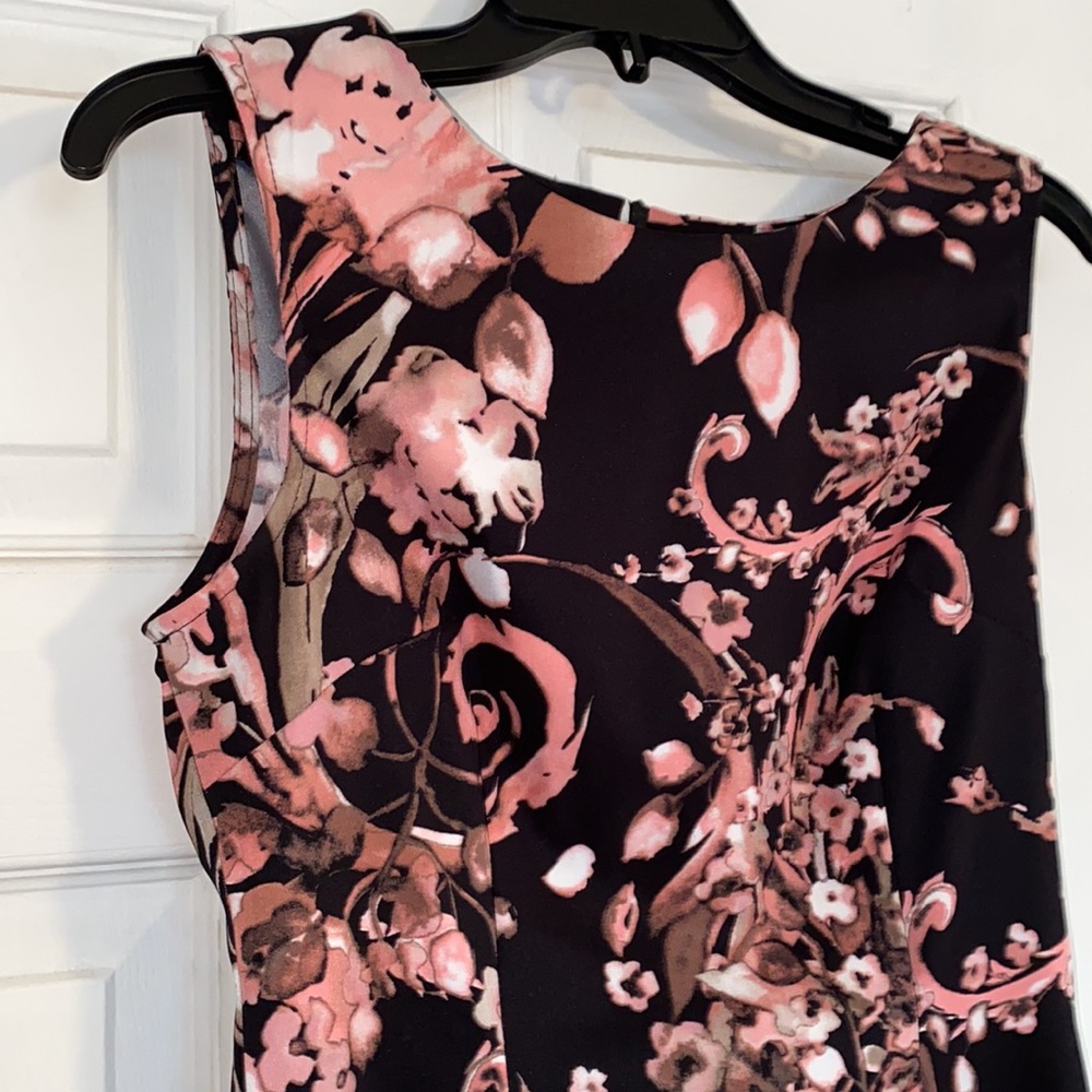 Connected Apparel Black Peach Floral Sleeveless Sheath Dress - Picture 5 of 9